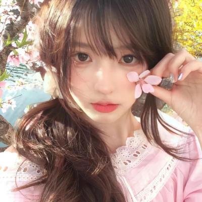 爱与不信任 封面